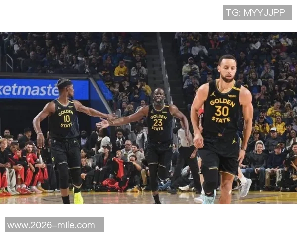 巴特勒谈比赛策略关键时刻信任库里是最佳选择