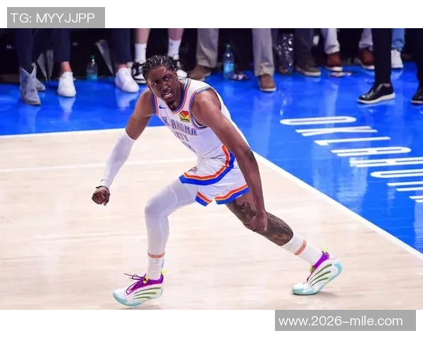 NBA季后赛14决赛太阳迎战雷霆布克因腹股沟伤病缺席继续影响球队表现 NBA季后赛14决赛太阳迎战雷霆布克因腹股沟伤病缺席继续影响球队表现