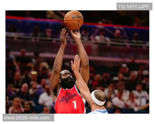 哈登主场揭幕战狂砍三十分七篮板七助攻感受无与伦比的激情与荣耀